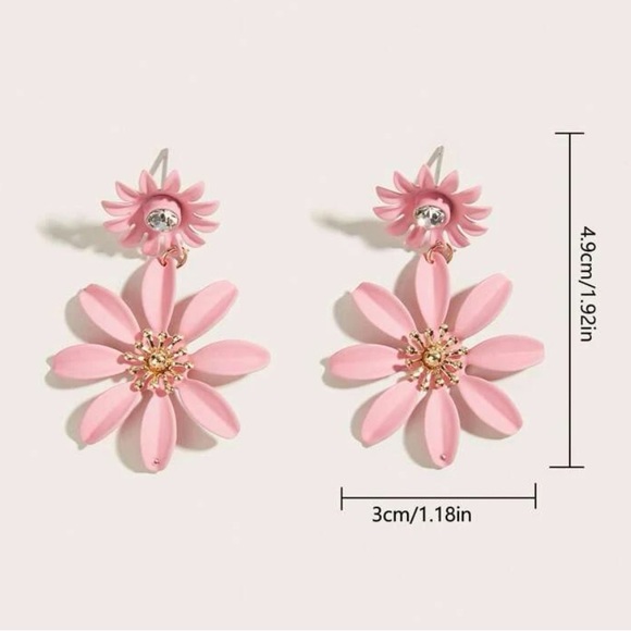 Pink Flower Dangle Earrings - Picture 6 of 7